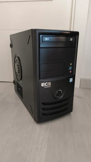 Carcasa Ordenador / ATX ITX Computers – Negra