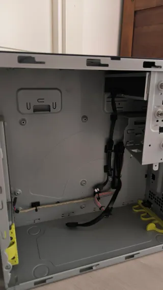 Carcasa Ordenador / ATX ITX Computers – Negra