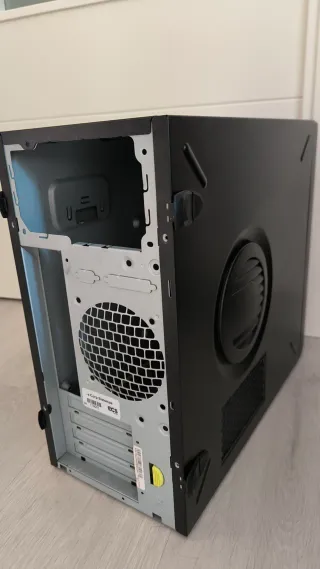 Carcasa Ordenador / ATX ITX Computers – Negra
