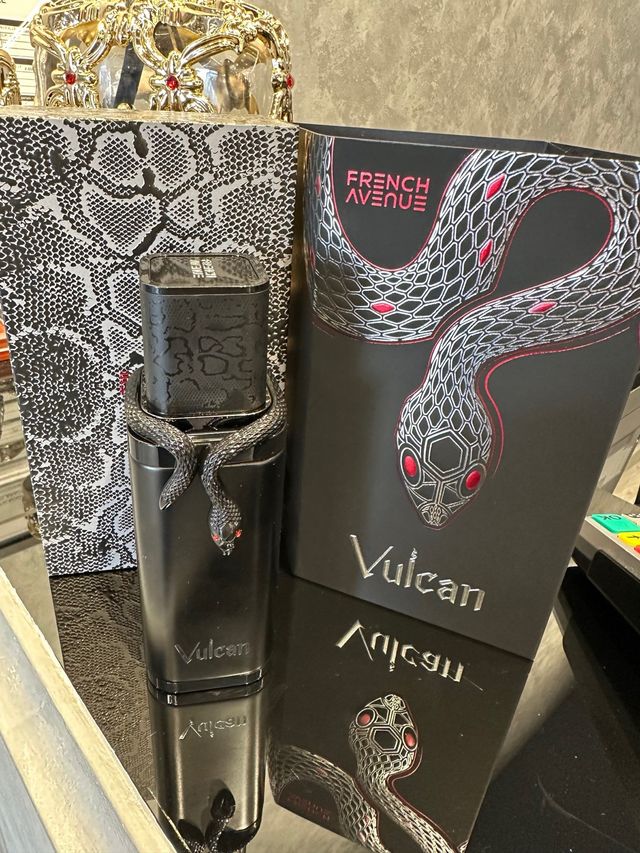 Perfume Vulcan Negro French Avenue