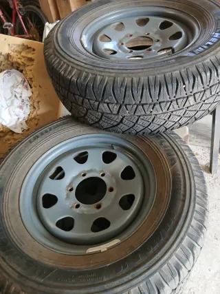 Llantas Nissan Patrol + Neumáticos Michelin