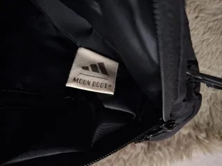 Bolso Grande Adidas Moon Boot Negro