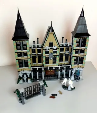 Lego Harry Potter Villa Malfoy 76453