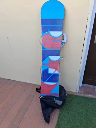 Tabla Snowboard Burton con Fijaciones  1,55 m