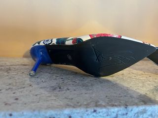 Zapatos de tacón con estampado floral