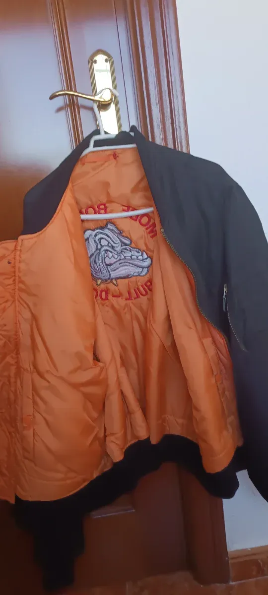 Chaqueta Bomber Bull-Dog Negra