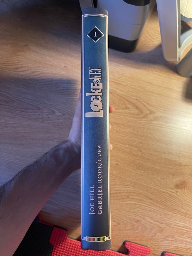 Locke & Key Omnibus 1