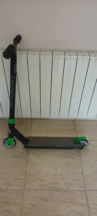 Patinete freestyle negro Oxelo Scooter