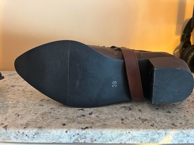 Botas de cuero estilo cowboy