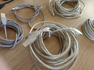 Lote Cables USB Varios Tamaños. Precio por todos