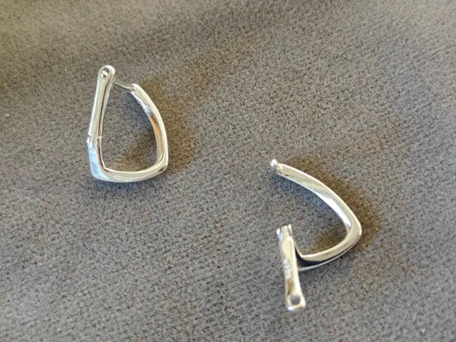 Pendientes de Plata con Sello de Garantía