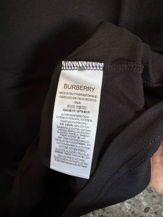 Camiseta Burberry Negra