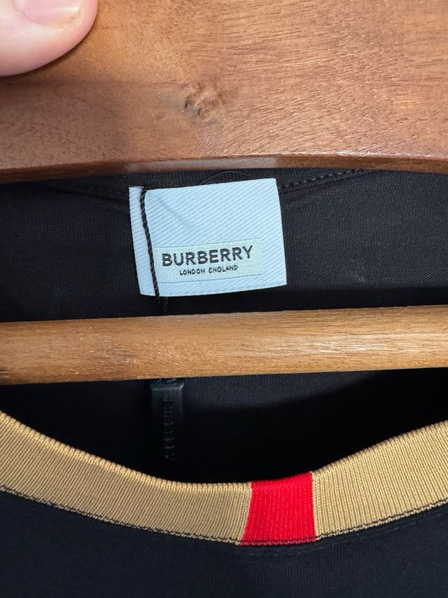 Camiseta Burberry Negra