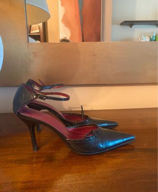 Zapatos Zara tacón pulsera negros