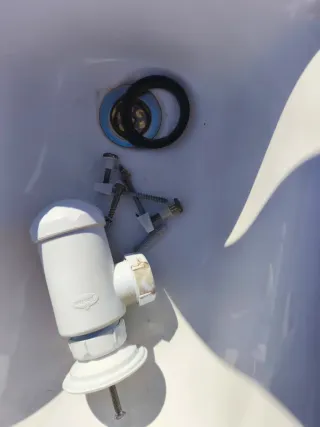 Lavabo bide Roca Giralda con tapa