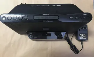 Sistema de audio personal Sony con altavoz y radio