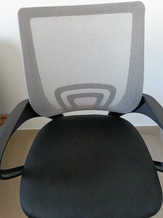 Silla escritorio en perfecto estado