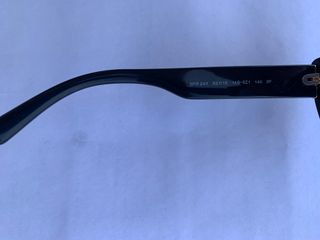 Gafas de Sol PRADA Negras Elegantes