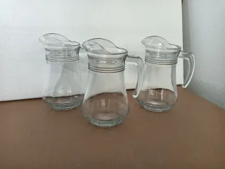 Jarras para eventos . Se alquilan son 28 jarras