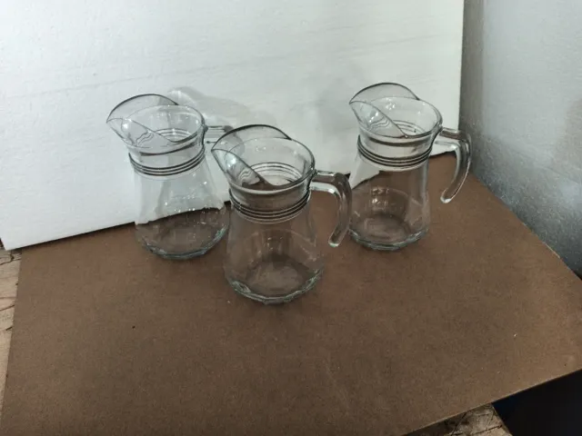 Jarras para eventos . Se alquilan son 28 jarras