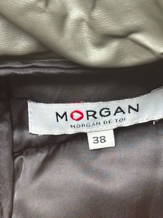 Abrigo Morgan verde talla M con cinturón