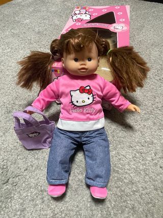 Muñeca Roxanne Hello Kitty Pelo Largo