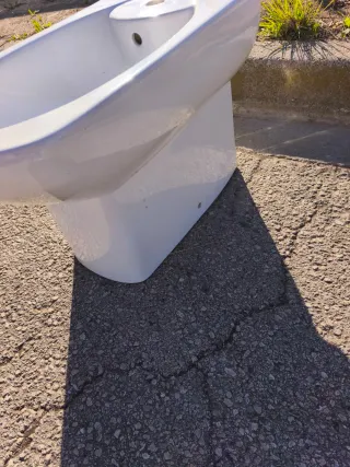 Bidé Roca Dama Senso Porcelana Blanca