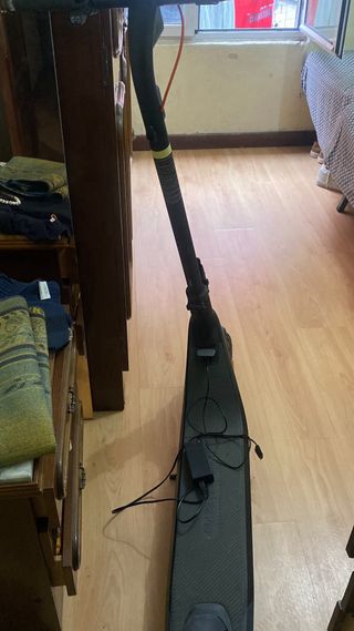 Patinete Eléctrico Ninebot - Muy Poco Uso