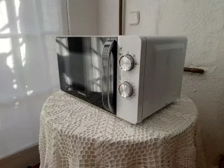 Microondas 20L Taurus MW700M Blanco