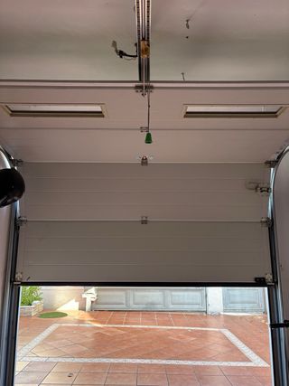 Puerta de Garaje Hormann 2.35x 2.35 cm