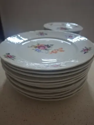 Servizio da tavolo porcellana fine Thun