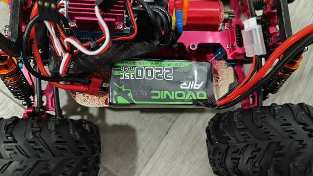 Coche RC Brushless