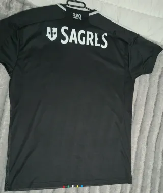 Camiseta Adidas Negra