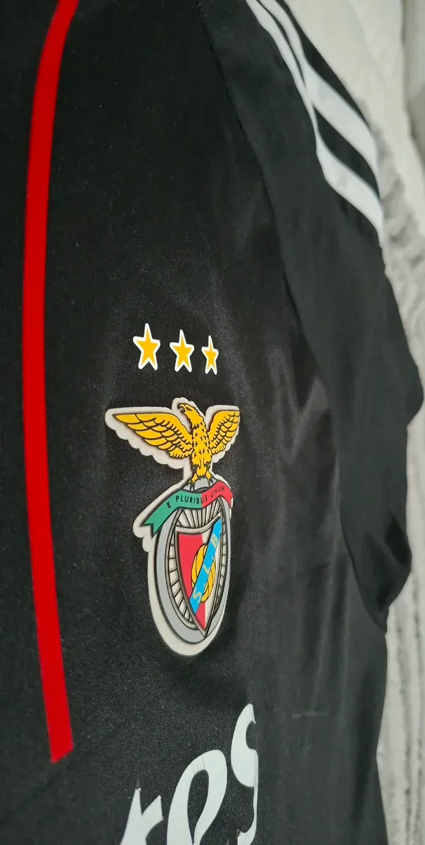 Camiseta Adidas Negra