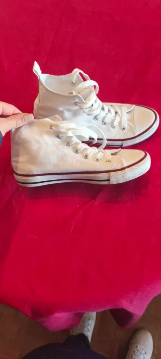 Zapatillas altas blancas