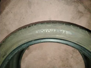 Ruedas Yokohama 225/40/18