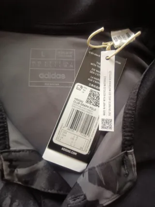 Polo Adidas Estampado Gris y Negro