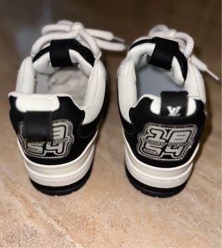 Zapatillas Hombre Negras y Blancas