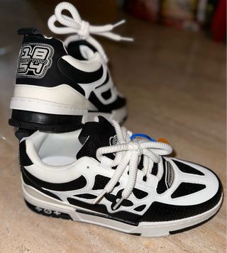 Zapatillas Hombre Negras y Blancas