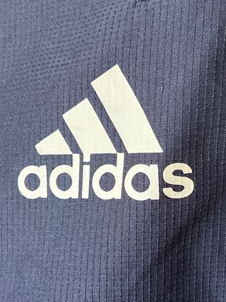 Pantalón Adidas Russia 2018 Sample. Negro y dorado