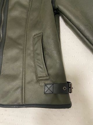 Cazadora verde con borrego