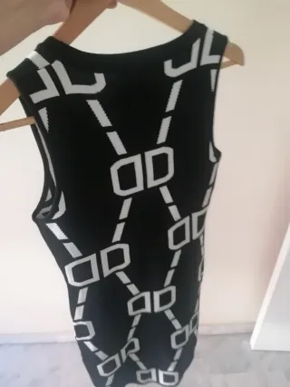 Vestido de punto sin mangas