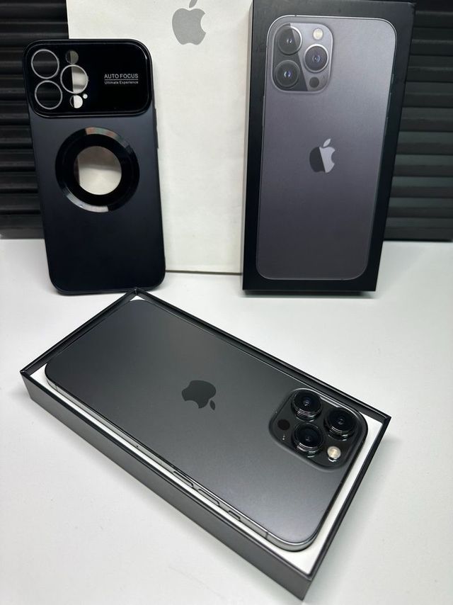 iPhone 13 Pro Max 256GB Space Gray