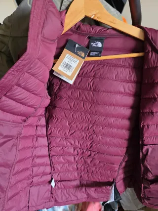 The North Face plumífero morado