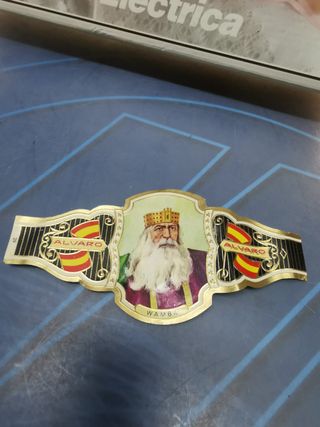 Lote di 17 prodotti vintage, oggetti da collezione