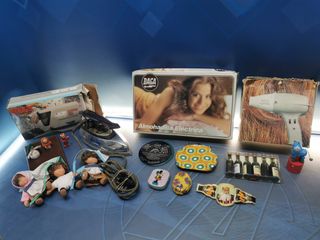 Lote di 17 prodotti vintage, oggetti da collezione