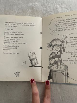 Kika Superbruja y la ciudad sumergida (Kika Sup...