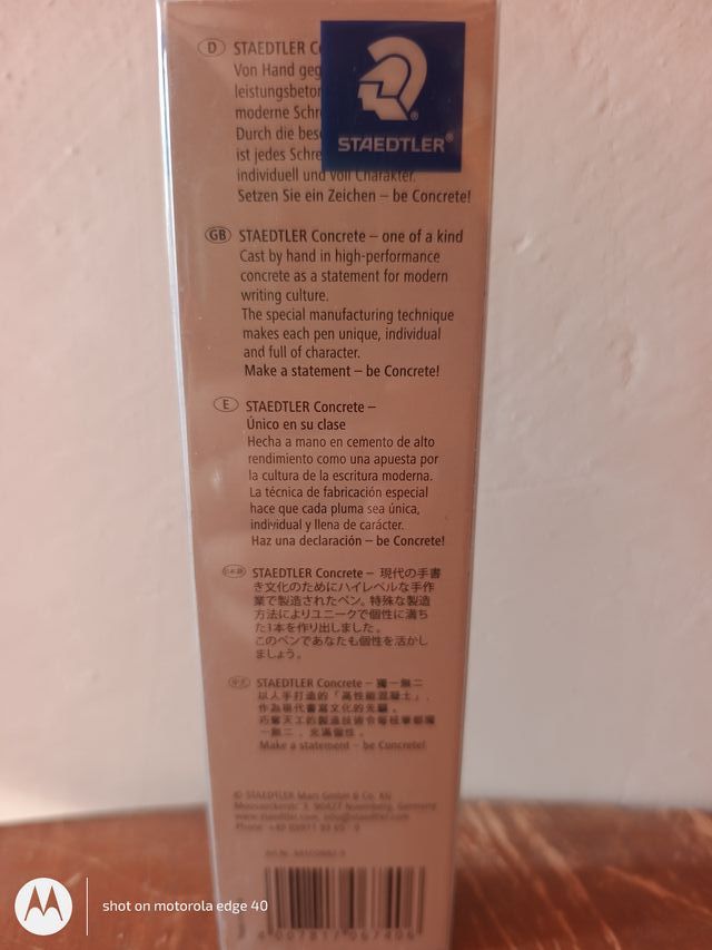 Bolígrafo Staedtler Concrete sin usar