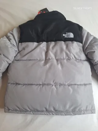 The North Face Nuptse 1996 Talla M Gris