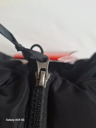 The North Face Nuptse 1996 Talla M Gris